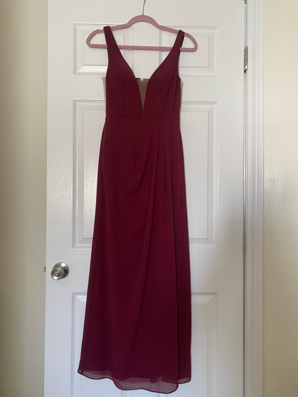 Sleeveless V-Neck Maxi Dress in Burgundy